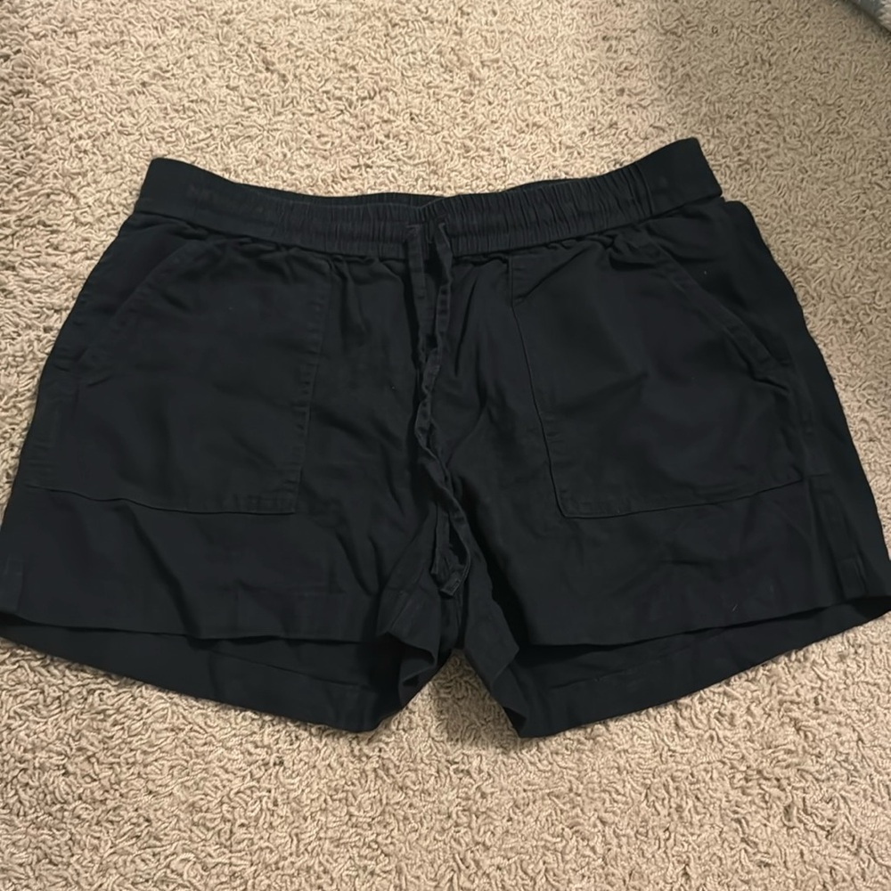 JCREW black linen shorts